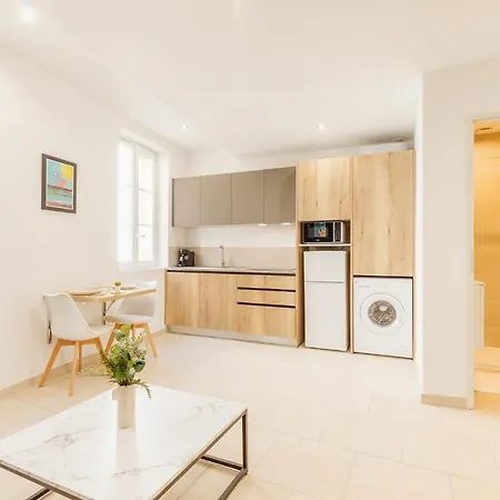 Apartment Roche 2 *